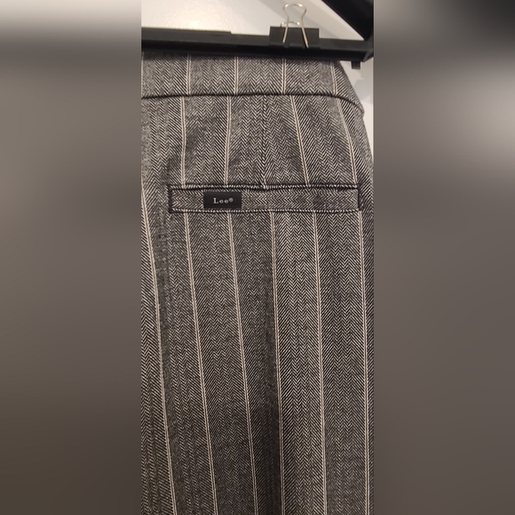 Brand New Lee Women’s Comfort Waist Pull-On Bootcut Pants - Picture 4 of 10